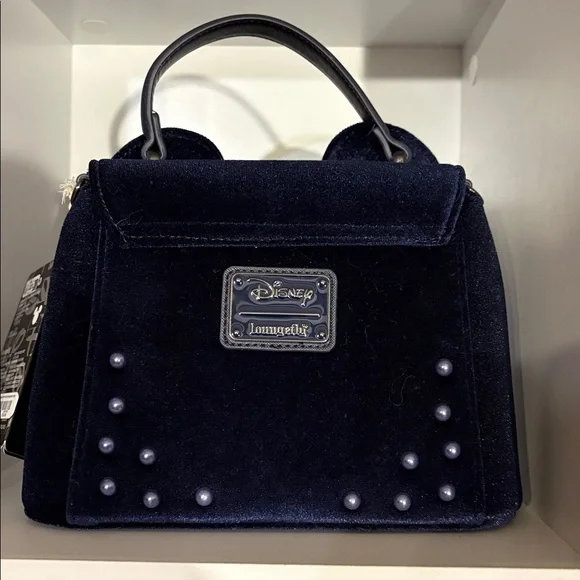 NWT Minnie Mouse Loungefly Crossbody ❤️ - Picture 3 of 7